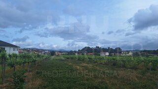 Land for sale in Monção, Portugal — €96,000