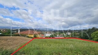 Land for sale in Monção, Portugal — €55,500