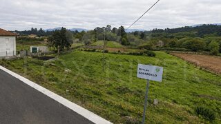 Land for sale in Monção, Portugal — €75,000
