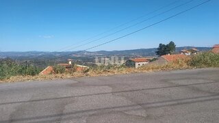 Land for sale in Covilhã, Portugal — €14,500