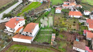 Terreno em Sabrosa