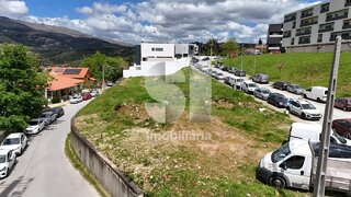 Terreno de 360 m² em Vila Real