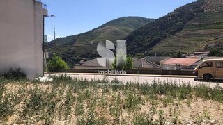 Land for sale in Alijó, Portugal — €130,000