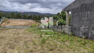 Land for sale in Paredes, Portugal — €65,000