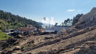 Land for sale in Paredes, Portugal — €62,500