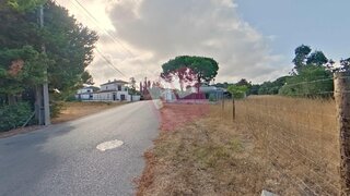 Land for sale in Sesimbra, Portugal — €345,000