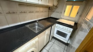 2-bedroom apartment in El Poble-sec, Barcelona