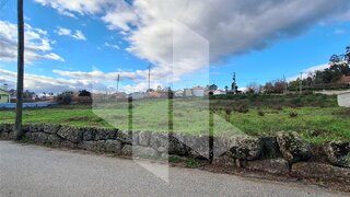 Land for sale in Santa Comba Dão, Portugal — €45,000