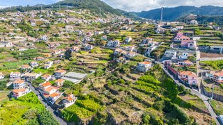 Land for sale in Ribeira Brava, Portugal — €220,000