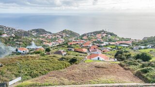 Land for sale in Ribeira Brava, Portugal — €150,000