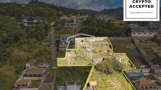 Land for sale in Câmara de Lobos, Portugal — €250,000