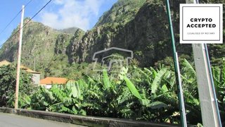 Land for sale in Ribeira Brava, Portugal — €80,000