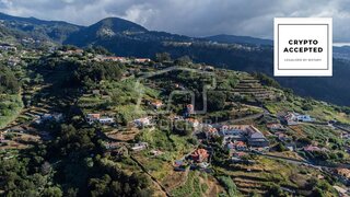 Land for sale in Santa Cruz, Portugal — €300,000