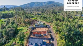 Land for sale in Santana, Portugal — €350,000