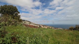 Land for sale in Santa Cruz, Portugal — €110,000