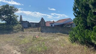 Land for sale in Torres Vedras, Portugal — €175,000