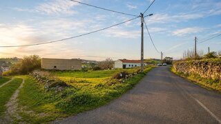 Land for sale in Sobral de Monte Agraço, Portugal — €178,000