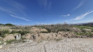 Land for sale in Alenquer, Portugal — €79,999