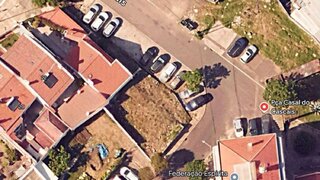 Land for sale in Amadora, Portugal — €115,000