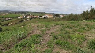Land for sale in Torres Vedras, Portugal — €179,000