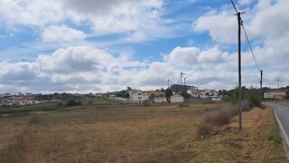 Land for sale in Sobral de Monte Agraço, Portugal — €95,000