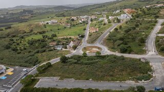 Land for sale in Alenquer, Portugal — €125,000