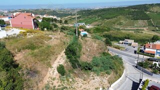Land for sale in Torres Vedras, Portugal — €175,000
