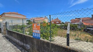 Land for sale in Loures, Portugal — €267,500
