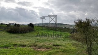 Land for sale in Alenquer, Portugal — €14,000