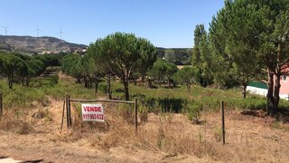 Land for sale in Torres Vedras, Portugal — €75,000