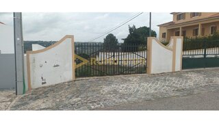 Land for sale in Alenquer, Portugal — €160,000