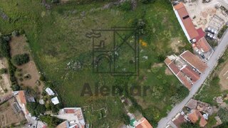 Land for sale in Alenquer, Portugal — €95,000