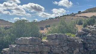 Land for sale in Loures, Portugal — €98,000