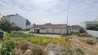 Land for sale in Vila Franca de Xira, Portugal — €416,000
