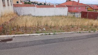 Land for sale in Odivelas, Portugal — €205,000