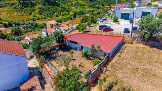 Terreno em Loures · 320 m² · 115 000 €