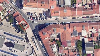 Land for sale in Amadora, Portugal — €90,000