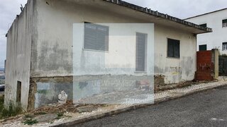 Land for sale in Loures, Portugal — €80,000