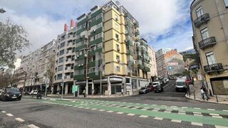 Terreno de 1295 m² em Lisboa