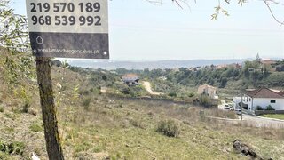 Land for sale in Vila Franca de Xira, Portugal — €80,000