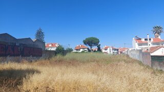 Land for sale in Cascais, Portugal — €650,000