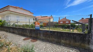 Land for sale in Loures, Portugal — €269,000