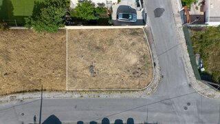 Land for sale in Odivelas, Portugal — €360,000