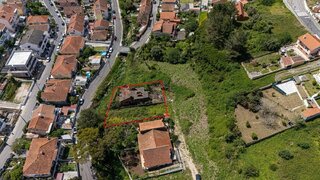 Land for sale in Oeiras, Portugal — €385,000