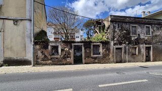Land for sale in Oeiras, Portugal — €200,000