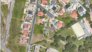 Land for sale in Oeiras, Portugal — €265,500