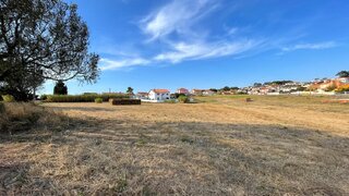 Land for sale in Mafra, Portugal — €599,000
