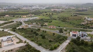 Land for sale in Alenquer, Portugal — €115,000