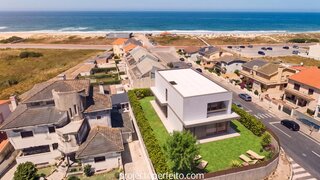 Terreno em Vila Nova de Gaia · 427 m² · 330 000 €