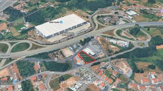 Terreno para venda em Santa Maria da Feira, Portugal — 249 000 €